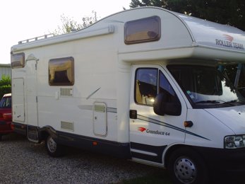 Alkoof camper Roller Team granduca 64 Te huur in Morestel