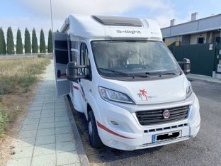 Autocaravana Perfilada Sunlight 69 L En alquiler en A Manchica