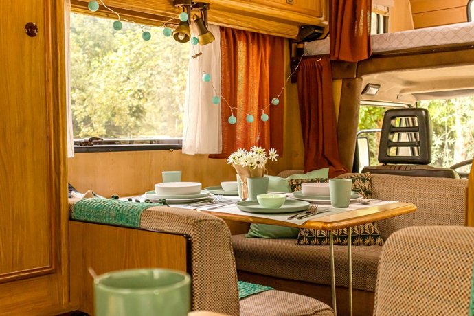 Vermietung von Alkoven Wohnmobil