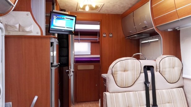 Aluguer de Autocaravana capucino Mclouis Tandy 636 G