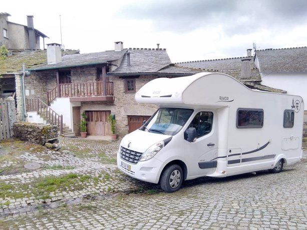Rental Coachbuilt motorhome