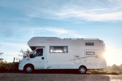 Autocaravana Capuchina Moncayo Moncayo 2 En alquiler en Fernão Ferro