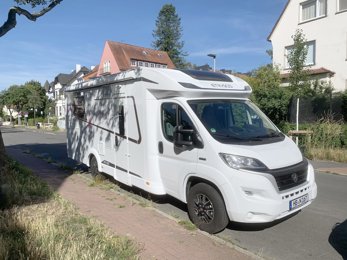 Autocaravana Perfilada Etrusco T 7400 Qb En alquiler en Bremen