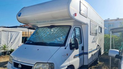 Camping-car Capucine Fiat  en location à Sra. Da Hora