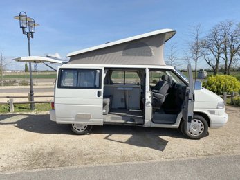 Furgoneta camper Westfalia California En alquiler en Genas