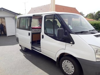 Van Particulier Transit 2,2 l TDCi 85 ch. en location à Versailles