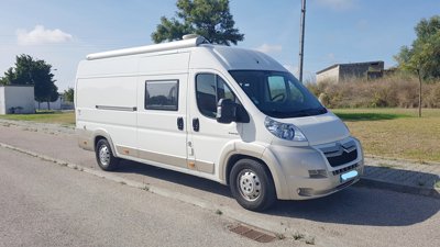Fourgon aménagé Fiat Jumper 2,2 l 120 ch en location à Lisboa