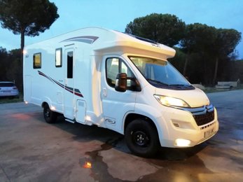 Autocaravana Perfilada Pla 395/2. Pack Privilege. Grupo Rápido. em aluguer em Coreses