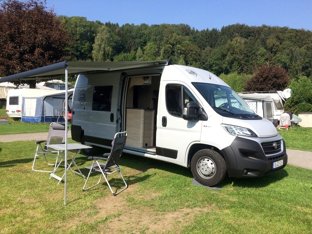 Fourgon aménagé Knaus Knaus BoxStar 600 Family Küsten-Camper Sondermodell en location à Bezirk Spandau