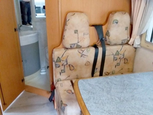 Vermietung von Alkoven Wohnmobil