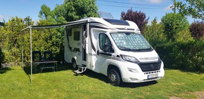 Teilintegriertes Wohnmobil Etrusco DB5900 zu vermieten in Castelló D'Empúries