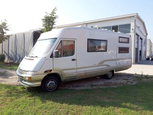 Camping-car Intégral Laika Ecovip 6 en location à San Martino Dall'argine