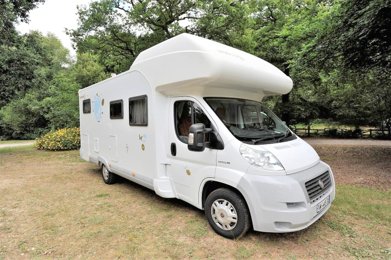 Autocaravana Capucino Bavaria A72 Bt em aluguer em Langan