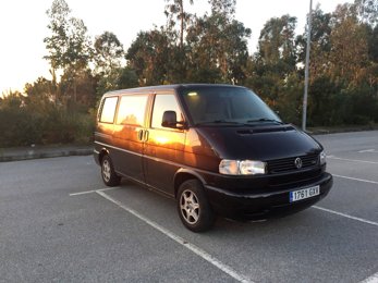 Campervan Volkswagen Multivan em aluguer em Vilagarcia De Arousa