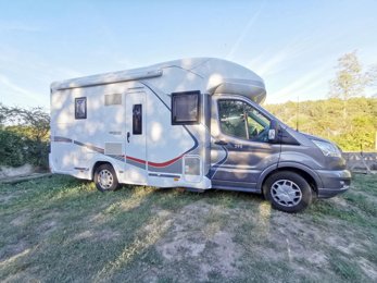 Camping-car Profilé Challenger genesis 290 special edition en location à Avignon