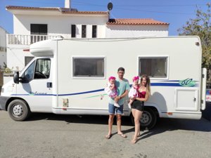 Low profile motorhome rental - Carlos