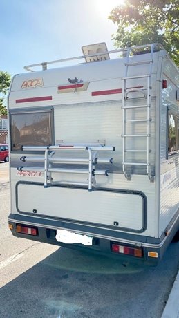 Aluguer de Autocaravana capucino