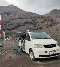 Campervan Volkswagen Transporter T5 Te huur in Las Palmas De Gran Canaria