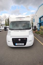 Autocaravana Perfilada Roller Team 694 En alquiler en Bridport