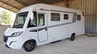 Integraal mobilhome Pilote G 720 Essentiel Te huur in Bruère-Allichamps