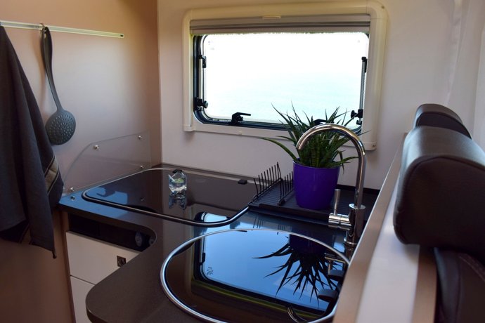 Rental Low profile RV