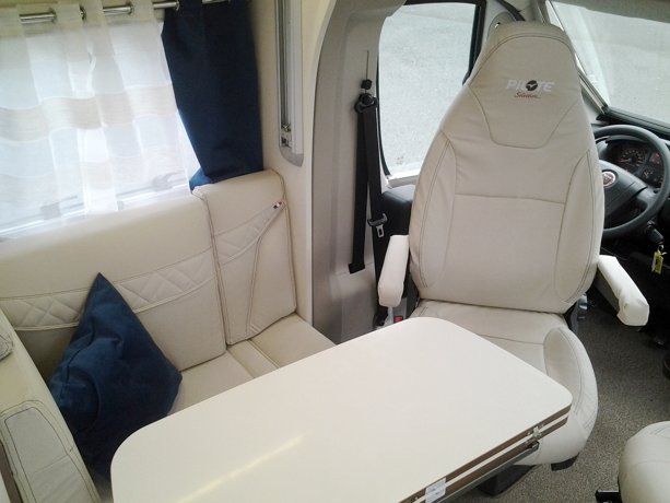 Alquiler de la Autocaravana Perfilada