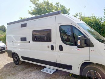 Fourgon aménagé Challenger VIP 114 MAX en location à St Maure De Peyriac