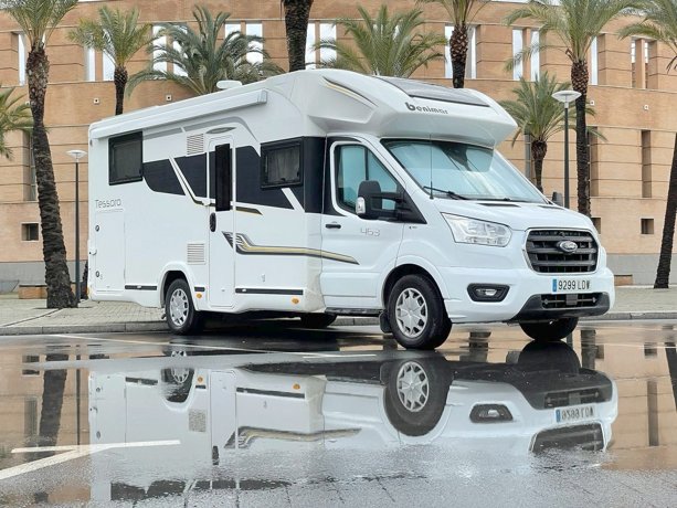 Alquiler de la Autocaravana Perfilada