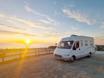 Camping-car Intégral Autostar Aryal 4 en location à Frielas