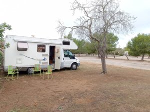 Coachbuilt motorhome rental - Josep
