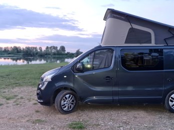Van Glénan Concept Cars Horizon Van 5 Te huur in Saint-Jouin-Bruneval