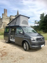 Van Volkswagen california en location à Montreuil-Juigné