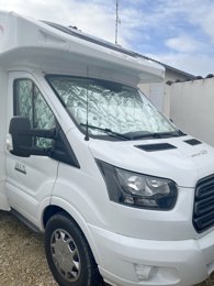 Teilintegriertes Wohnmobil Roller Team 263 Tl Special Edition zu vermieten in Saint-Sulpice-De-Royan