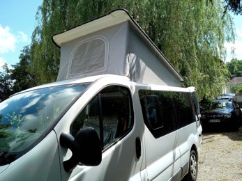 Van Stylevan Trafic 2,0 l 115 ch condiviso a Vulaines