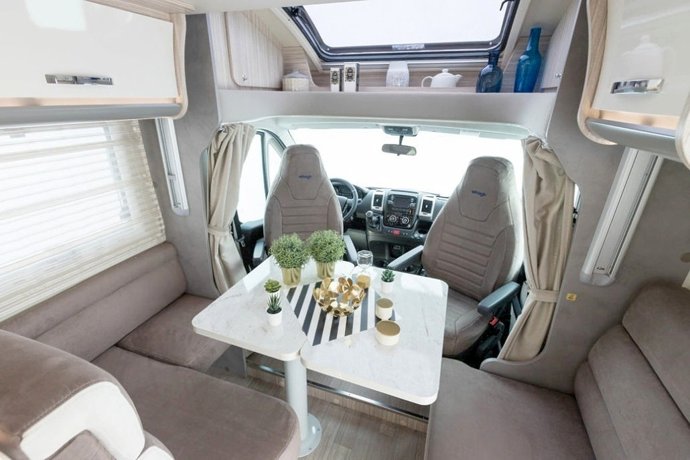 Lloguer de la Autocaravana perfilada