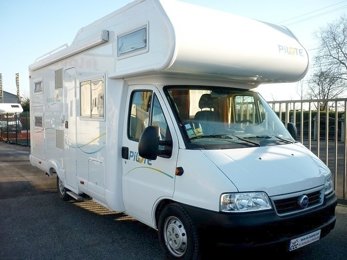 Autocaravana Capuchina Pilote A650 Ducato En alquiler en Venelles