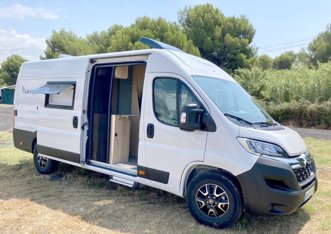 Alquiler de Autocaravanas y Furgonetas Camper Tarragona Yescapa