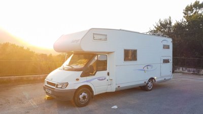 Alkoven Wohnmobil Challenger 172 Challenger 172 zu vermieten in Bons-En-Chablais