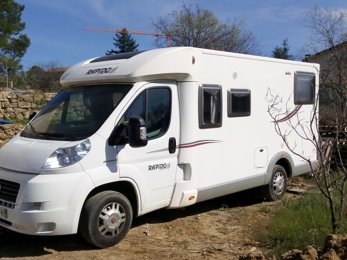 Halfintegraal camper Rapido 643 Te huur in Les Vans