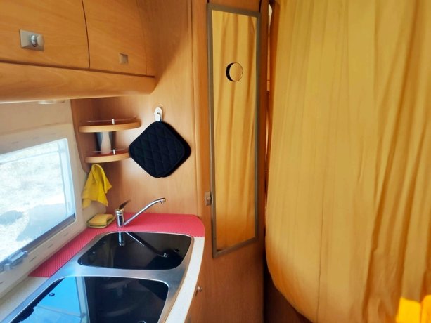 Rental Coachbuilt RV