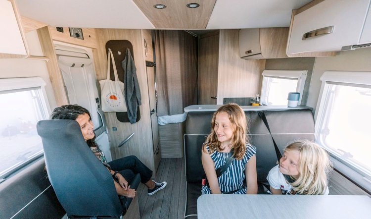 Viaggio del Camper Profilato