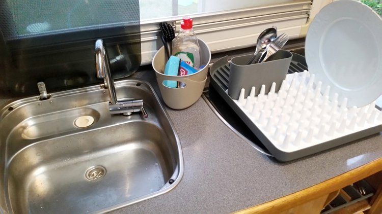 Viaggio del Camper Mansardato