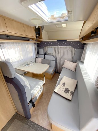 Rental Coachbuilt motorhome