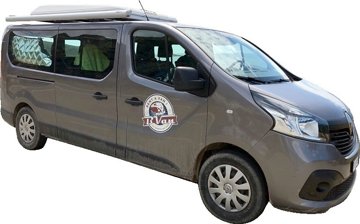 Van Renault 540 Renault Trafic Aho en location à Alghero