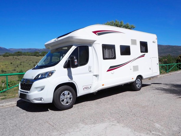 Aluguer de Autocaravana Perfilada