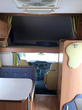 Vermietung von Alkoven Wohnmobil