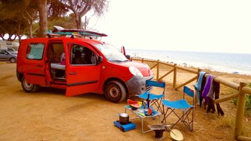 Campingbus Renault Kangoo OceanCamper zu vermieten in Faro