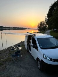 Van Nissan NV200 en location à Saint-Jean-De-Luz