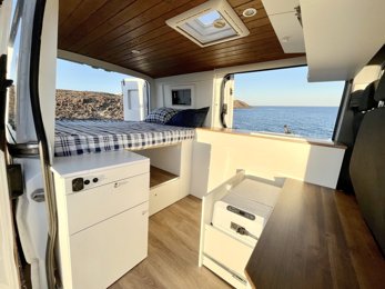 Van Mercedes Sprinter Te huur in 35508