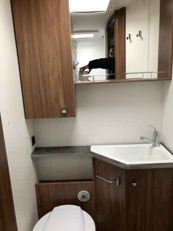 Alquiler de la Autocaravana Perfilada